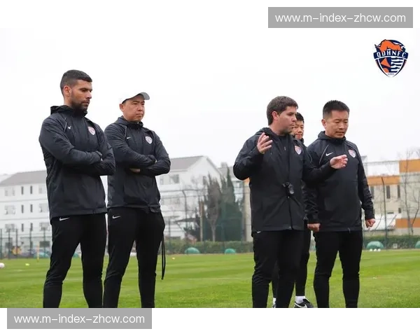 日本名将西冈隆成抵达赛地 称已针对中国选手技术特点进行针对性备战